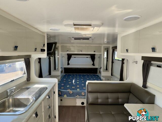2016 Paramount Caravan Caravan