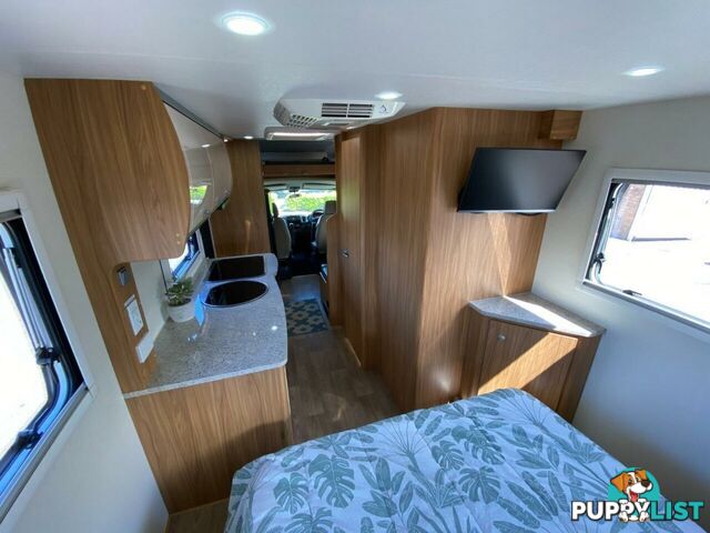 2015 AVAN Ovation M6 Motor Home