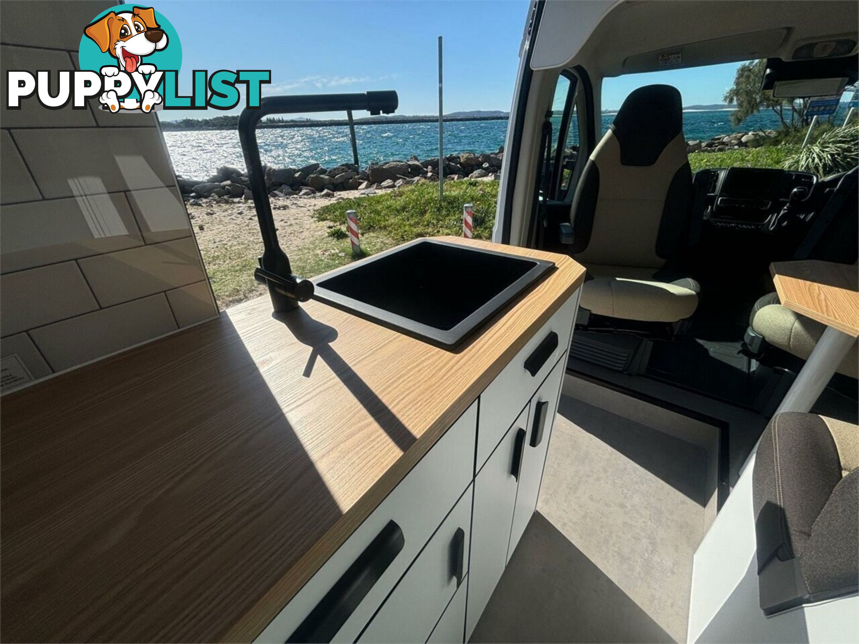 2024 FA-BC Beachclub FA-BC Beaches RVS Beach Club FA-BC White Campervan FWD