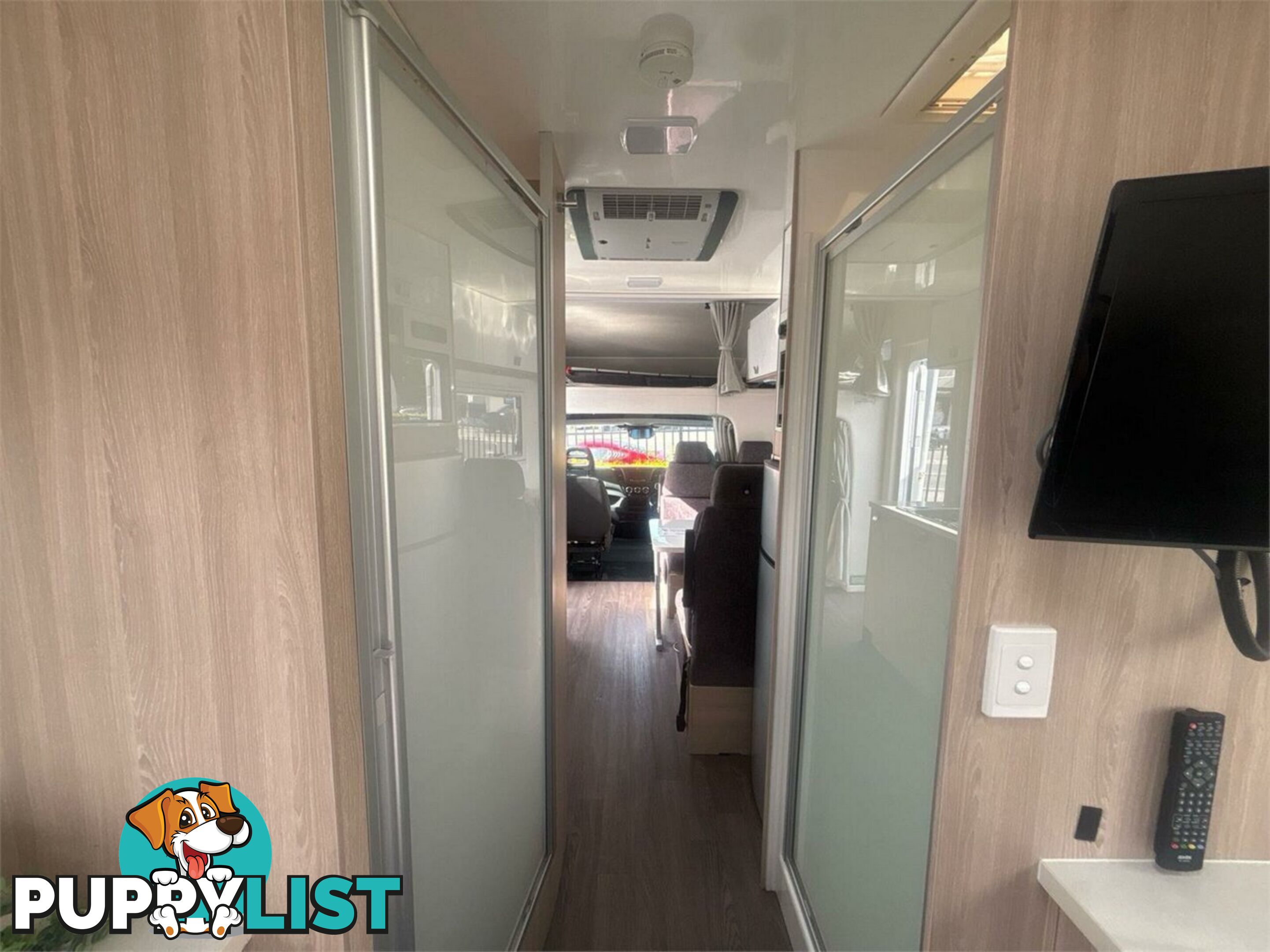 2019 Winnebago Burleigh Motor Home