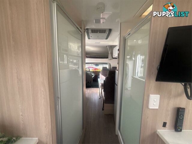 2019 Winnebago Burleigh Motor Home