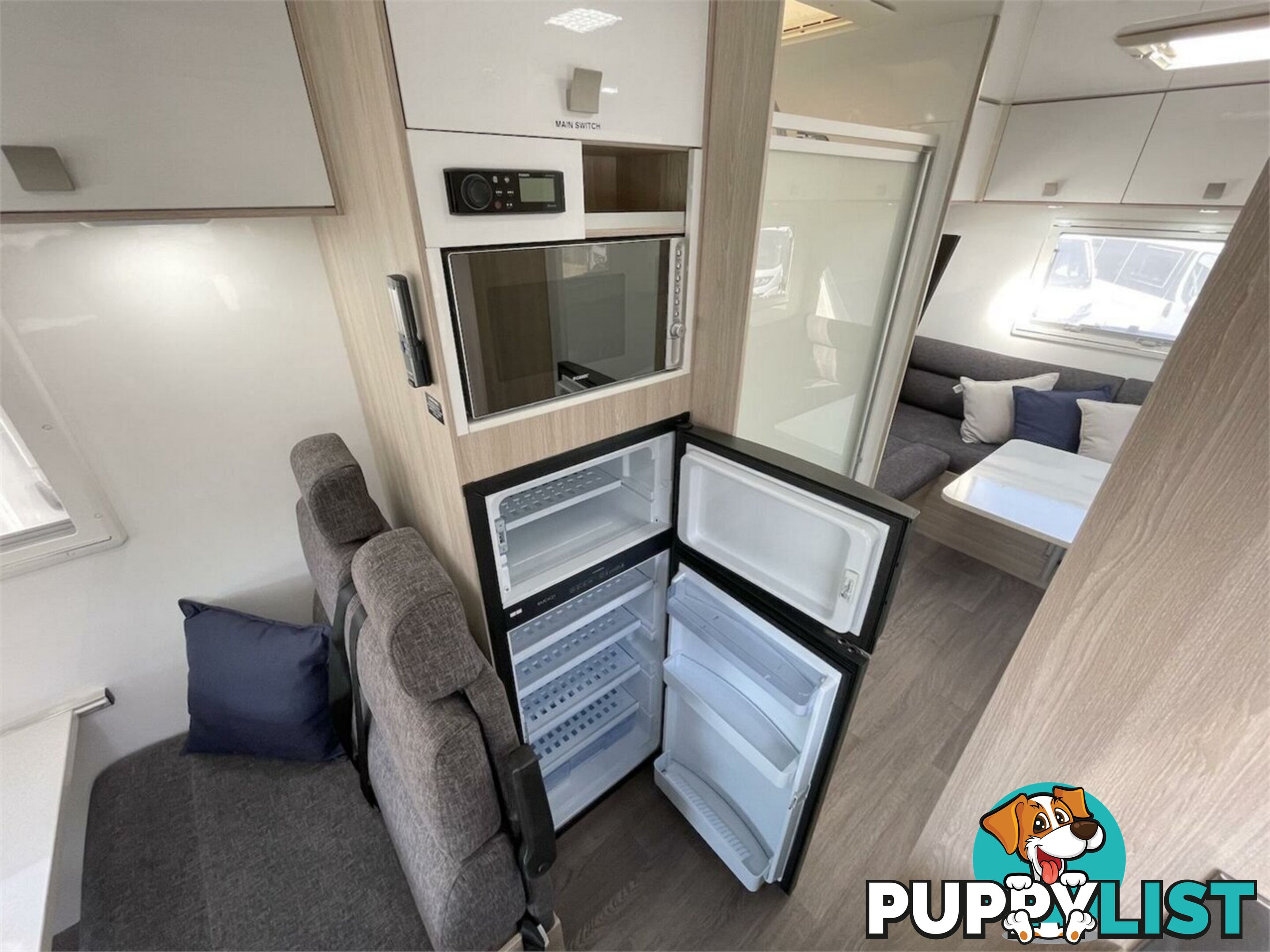 2019 Winnebago Burleigh Motor Home