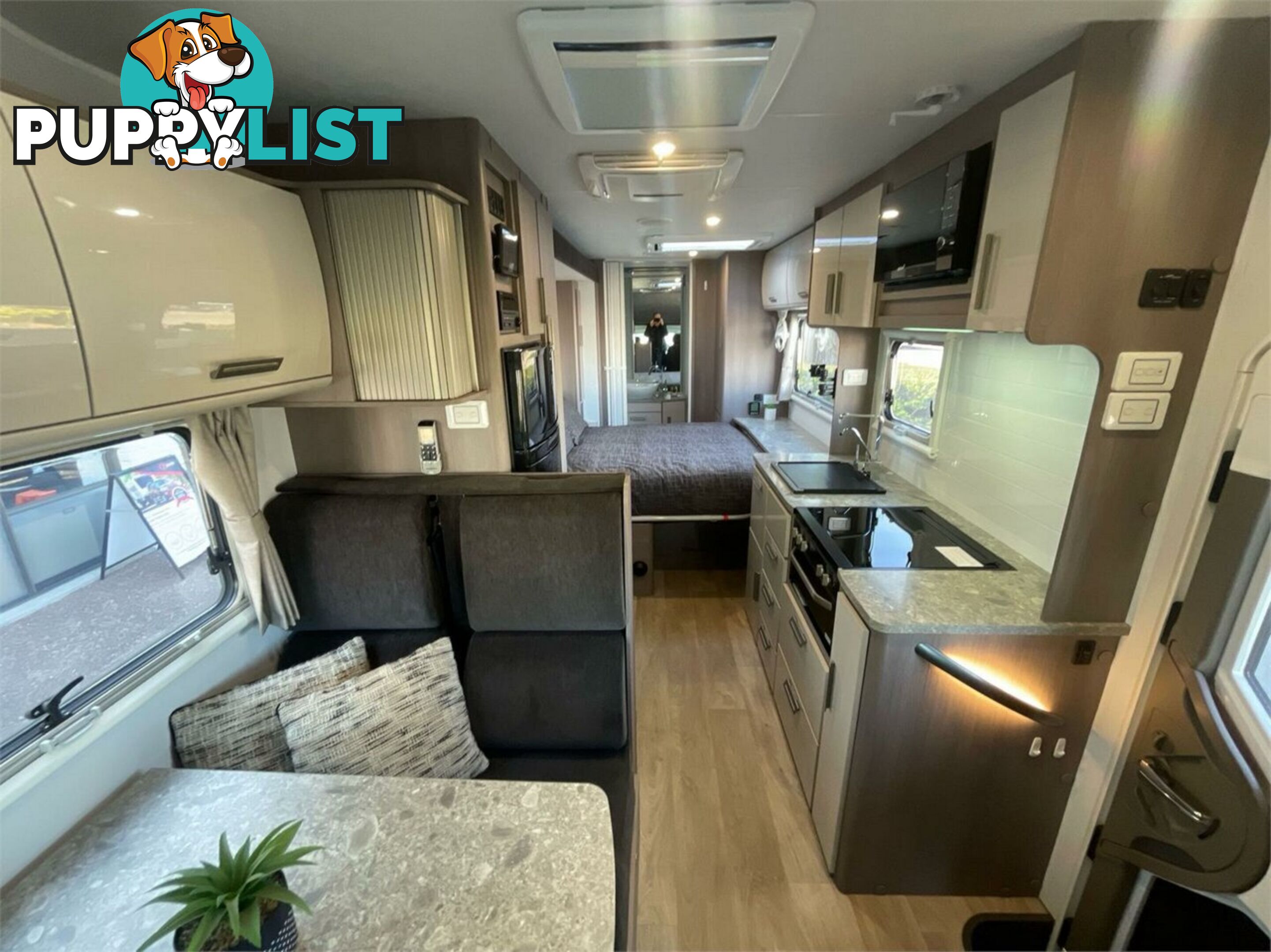 2022 Jayco Conquest FA25-1-HR 25FT Motor Home