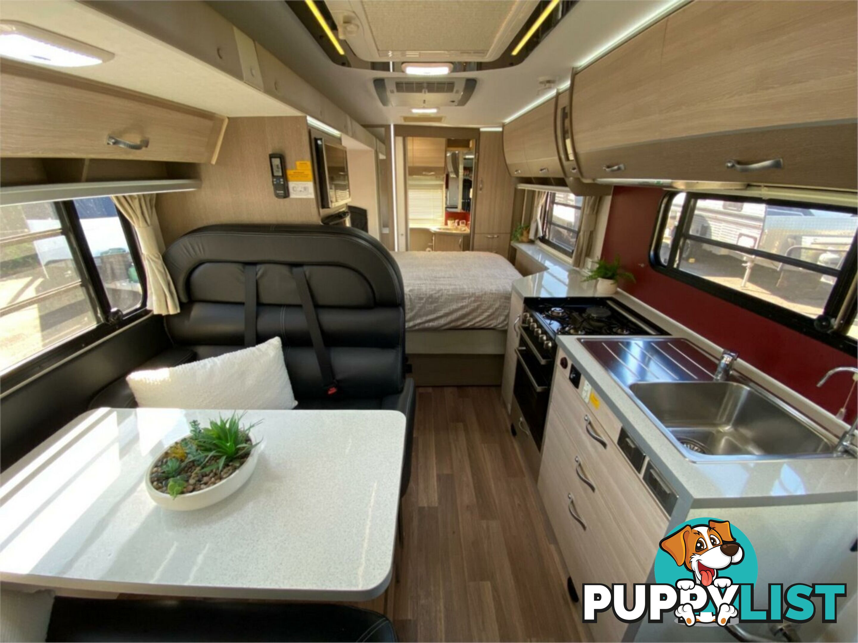 2018 Avida Esperance C7264 Motor Home