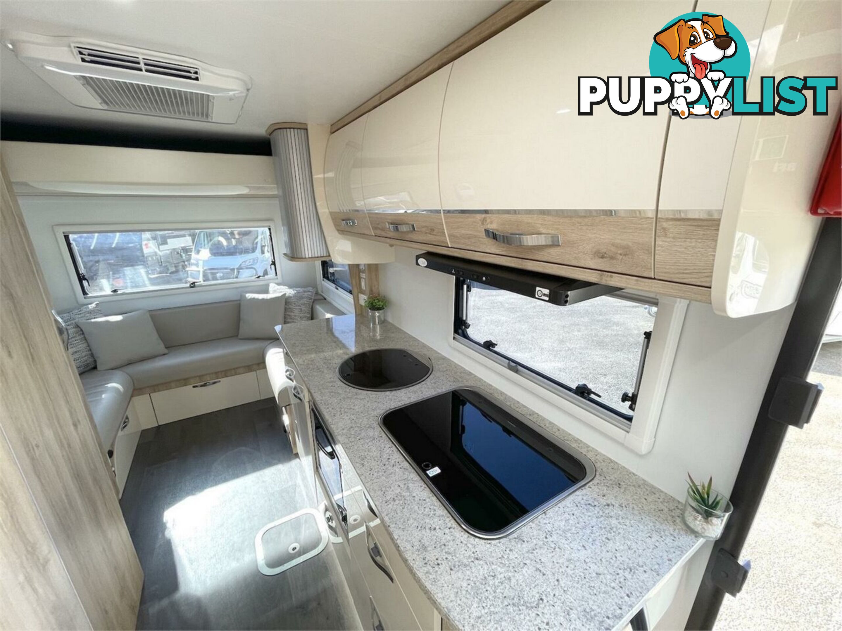 2021 AVAN Ovation M5 Motor Home