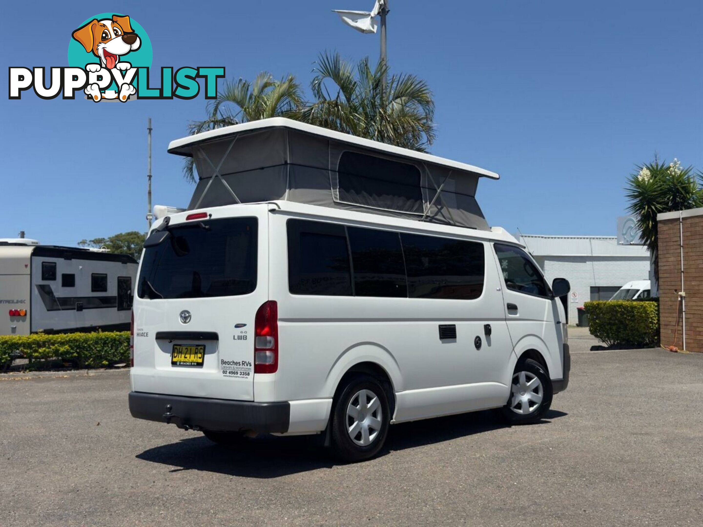 2008 Frontline Toyota Hiace White Van FWD