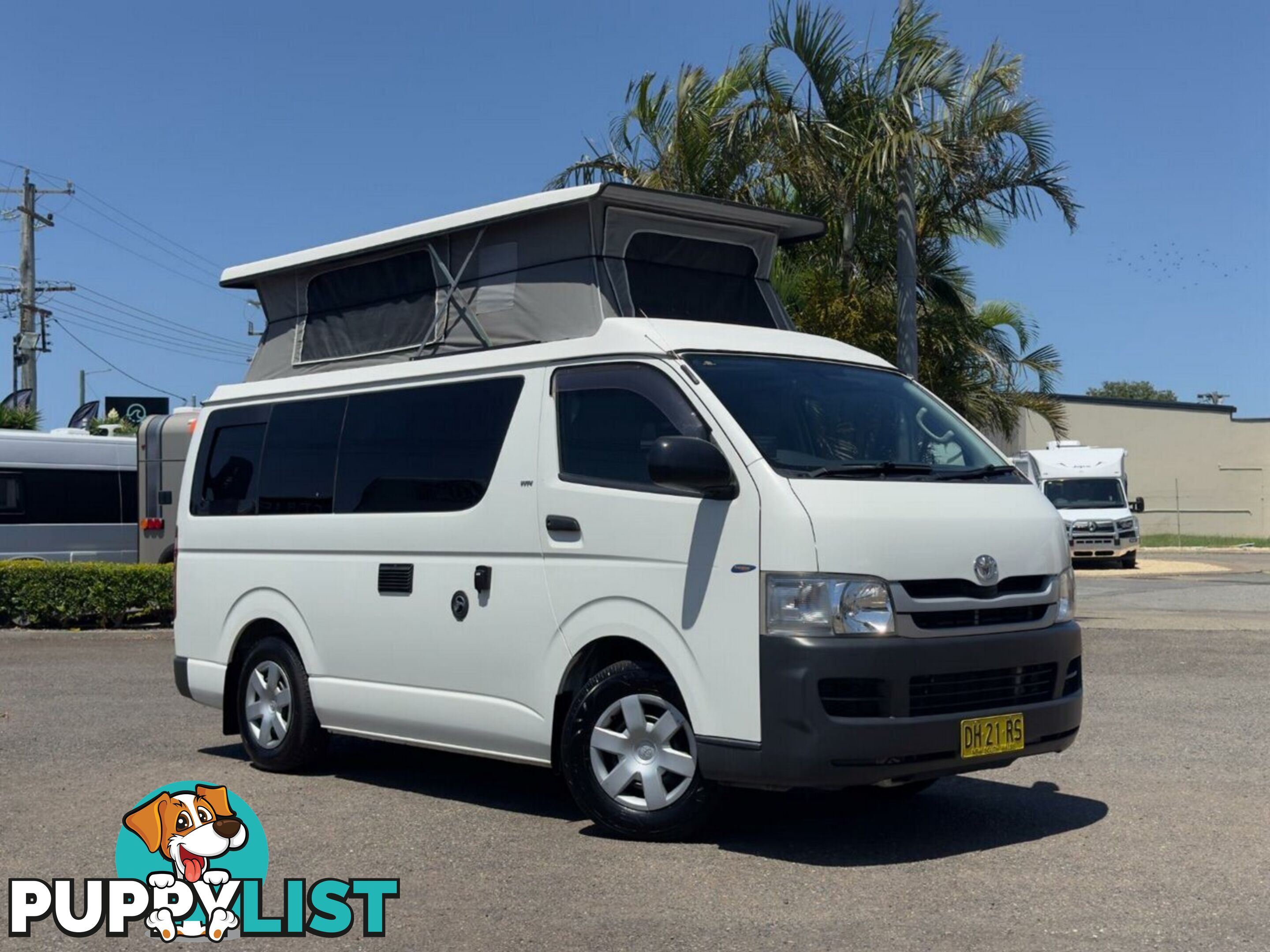 2008 Frontline Toyota Hiace White Van FWD