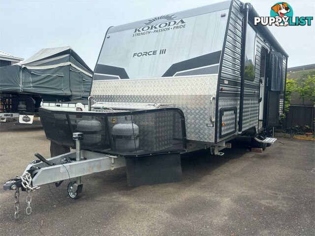 2017 Kokoda FORCE 111 X TRAIL " OFF ROAD" CENTRE DOOR Caravan