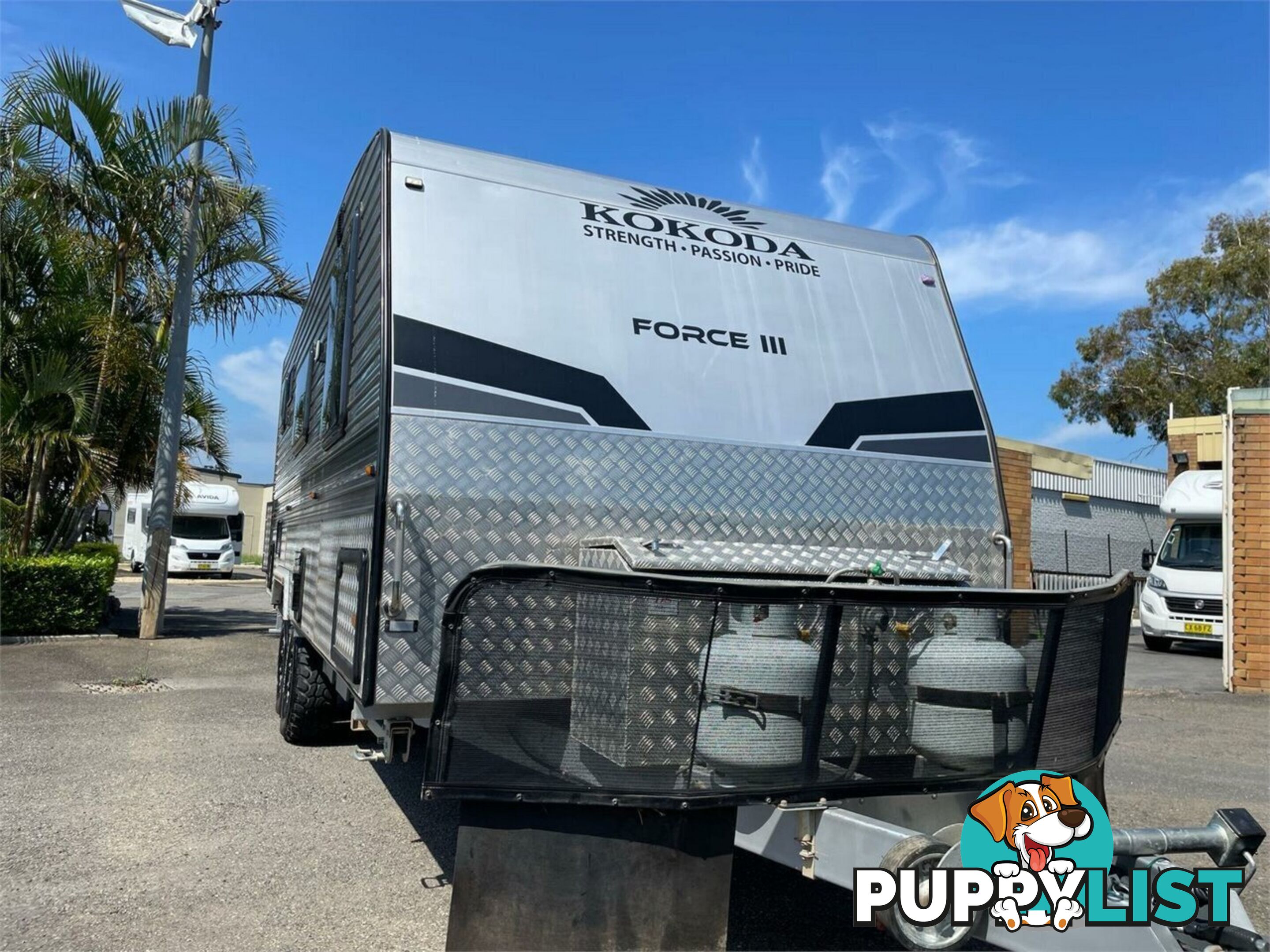 2017 Kokoda FORCE 111 X TRAIL " OFF ROAD" CENTRE DOOR Caravan