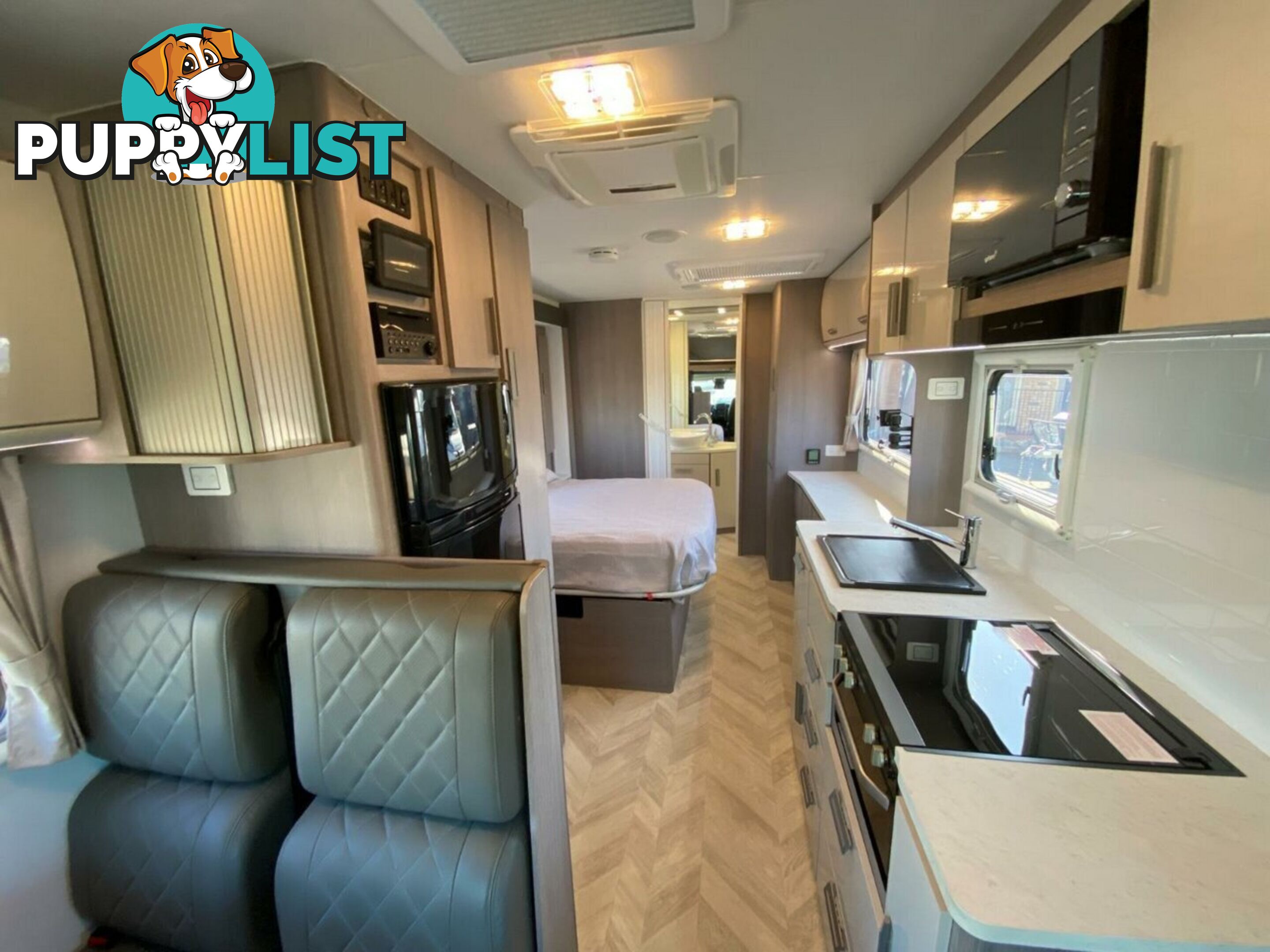 2021 Jayco Conquest FA25-1-HR 25FT Motor Home