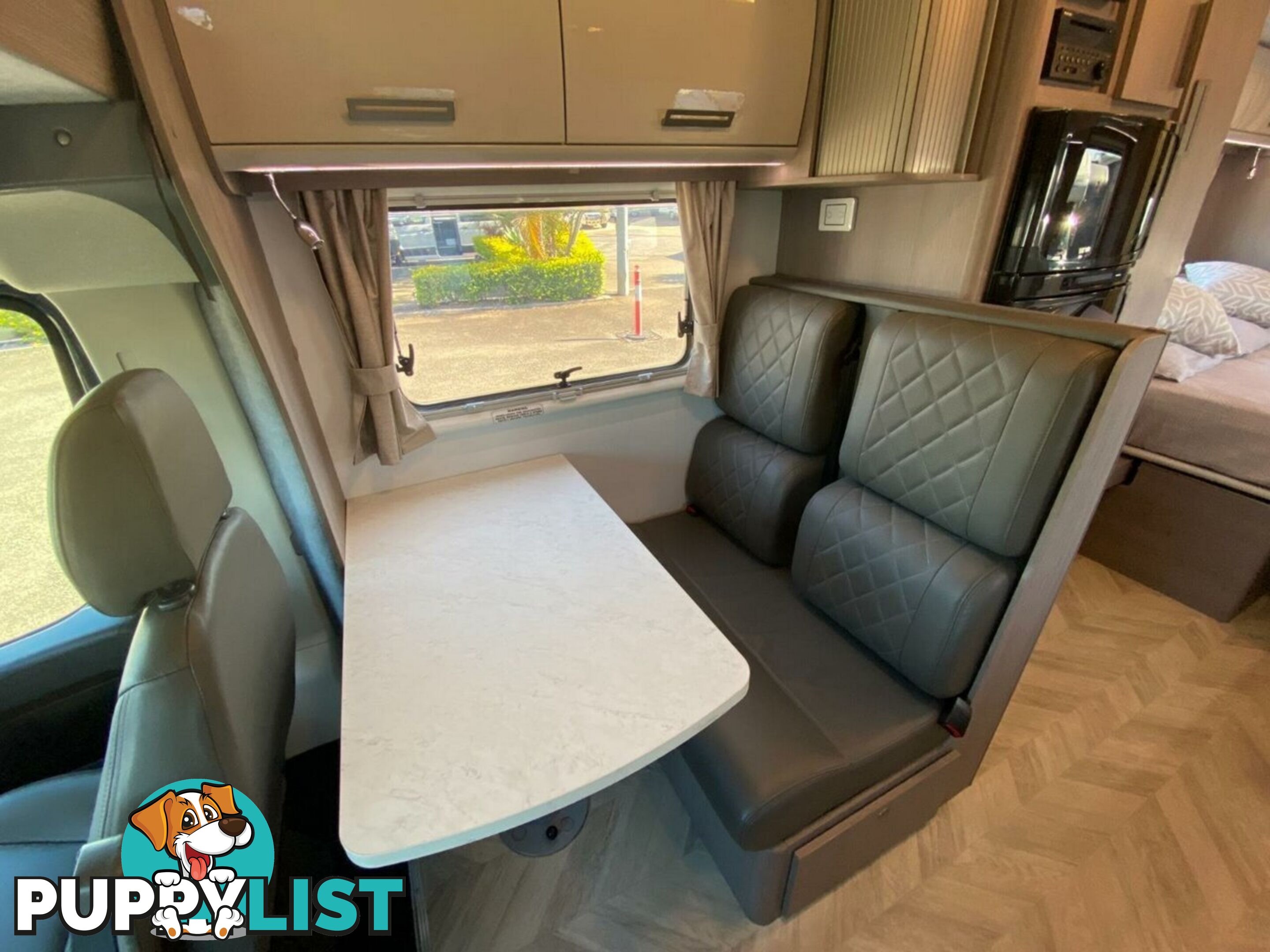 2021 Jayco Conquest FA25-1-HR 25FT Motor Home