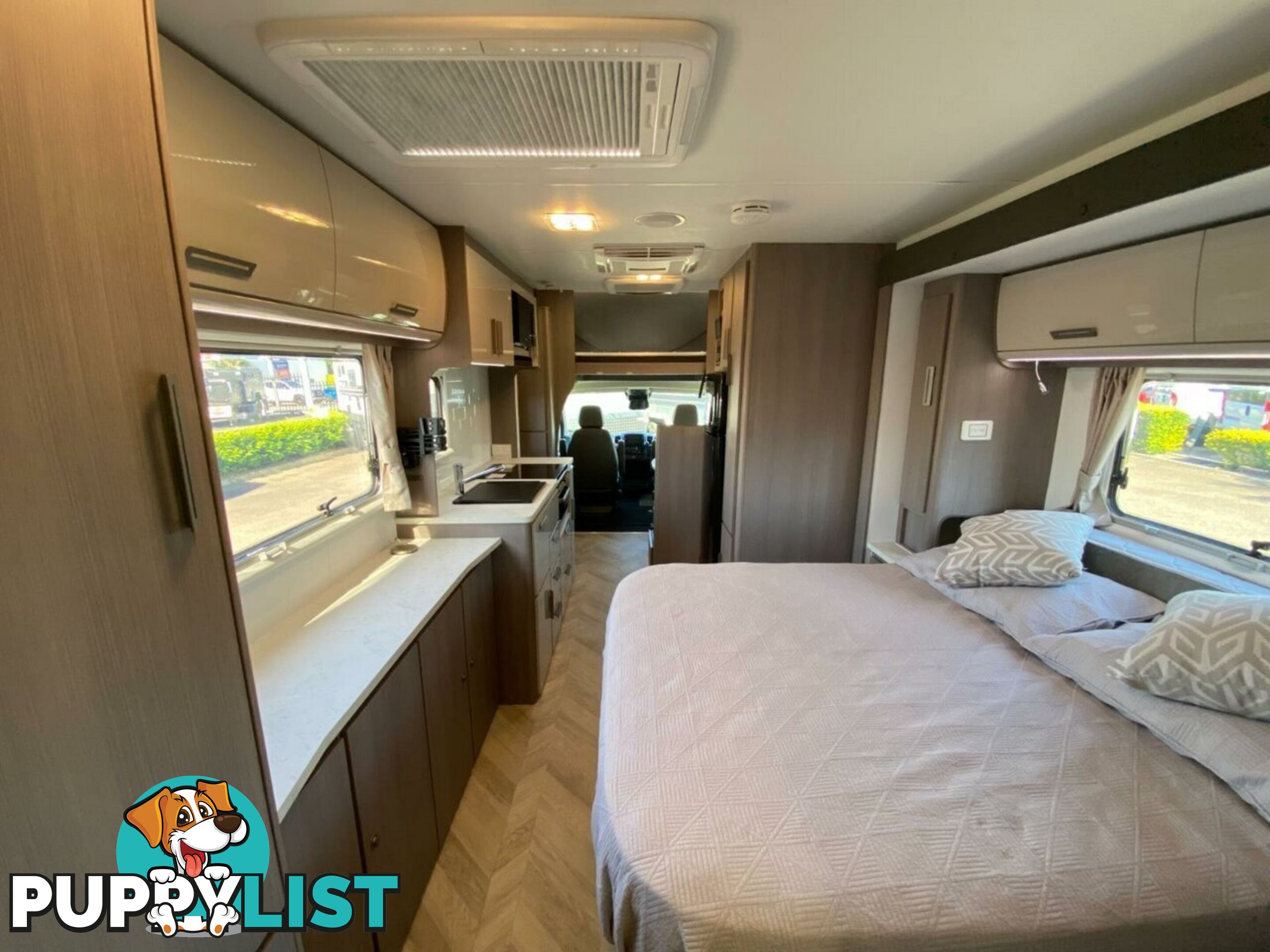 2021 Jayco Conquest FA25-1-HR 25FT Motor Home