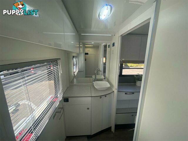 2020 Avida Birdsville C7444 SL Motor Home