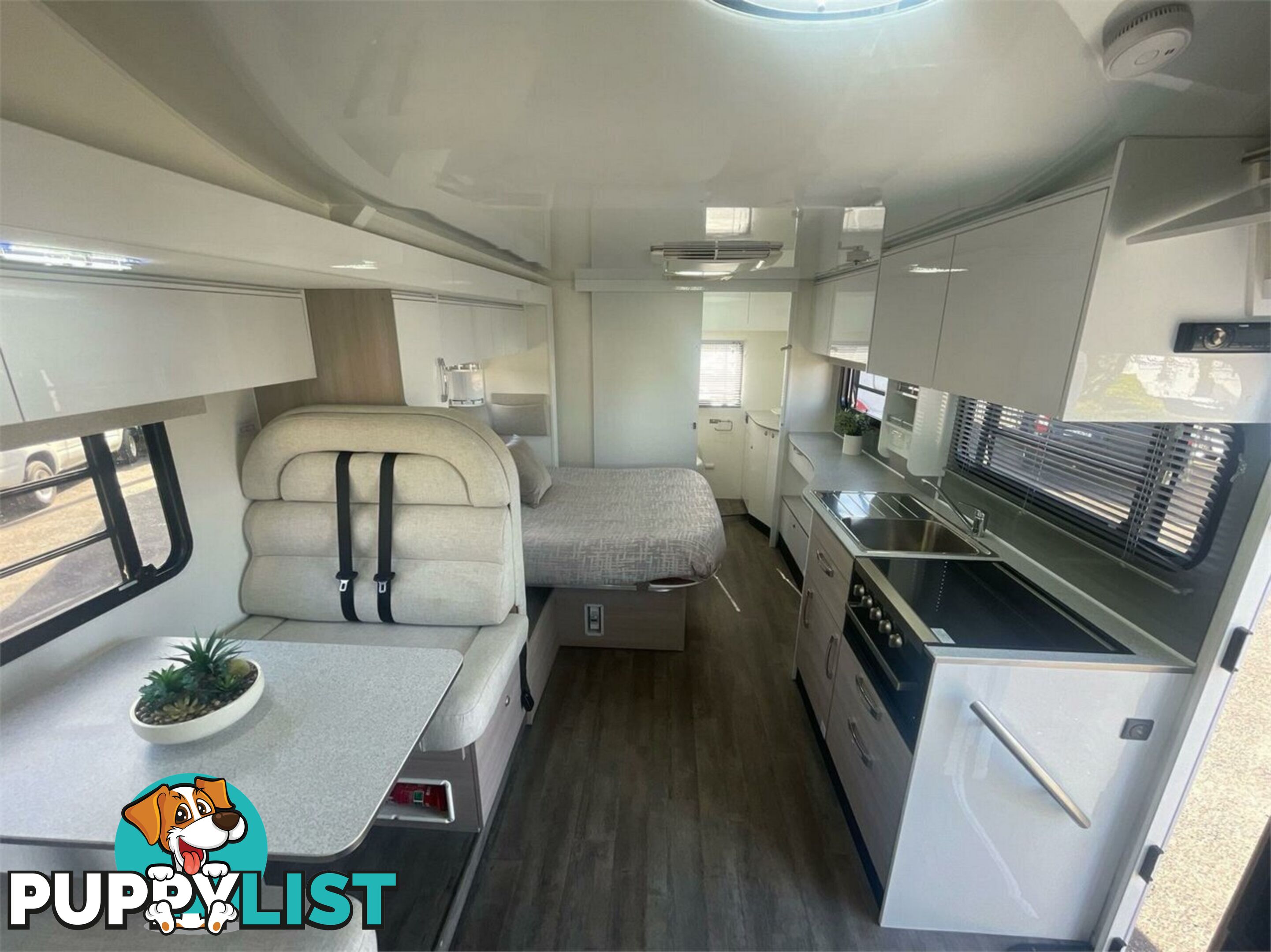 2020 Avida Birdsville C7444 SL Motor Home