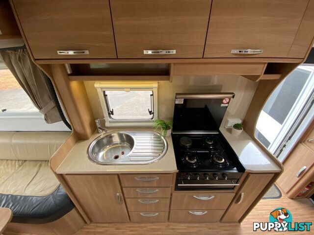 2013 Jayco Caravans Conquest 23.4 Silver Motor Home