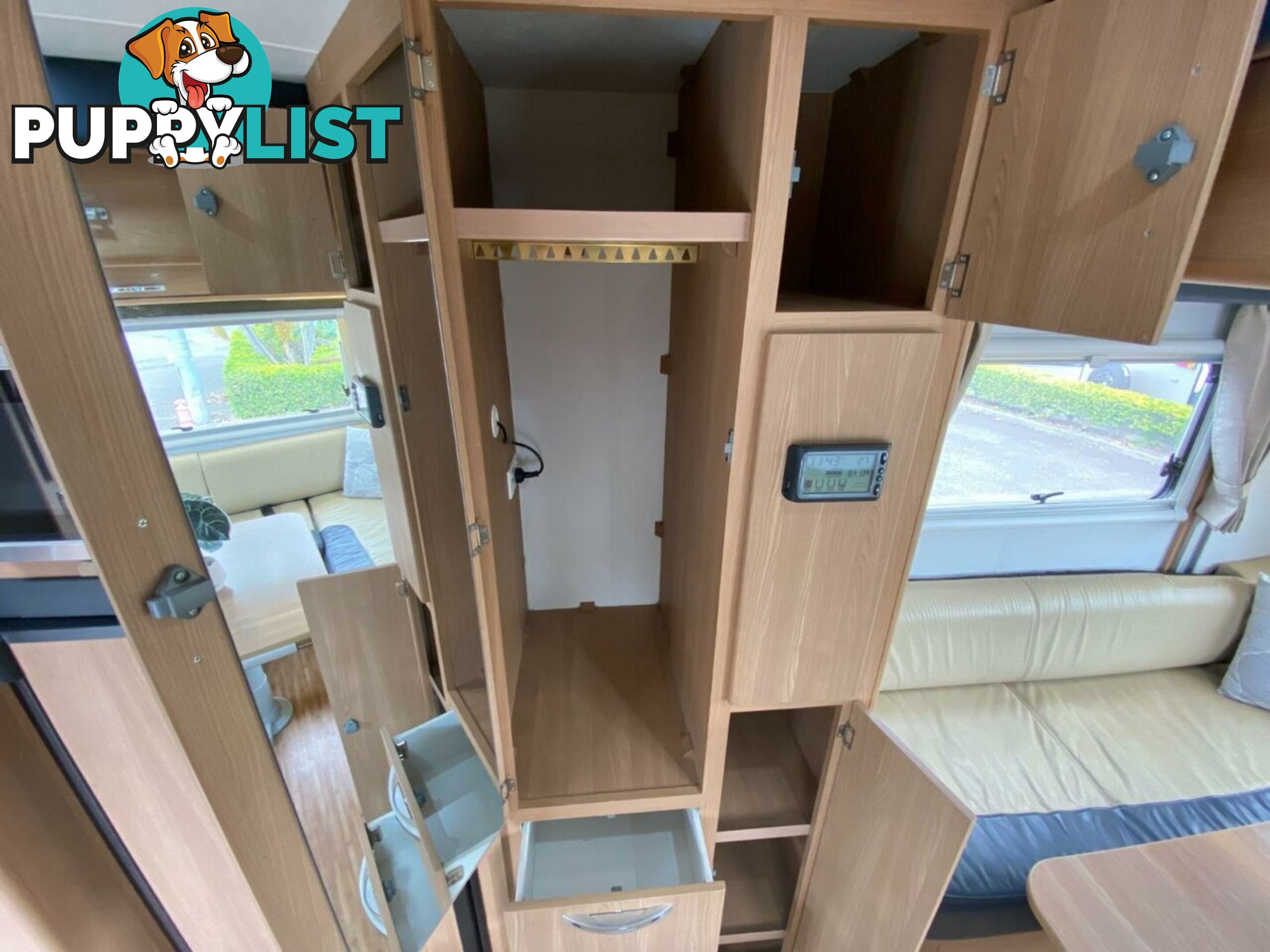 2013 Jayco Caravans Conquest 23.4 Silver Motor Home