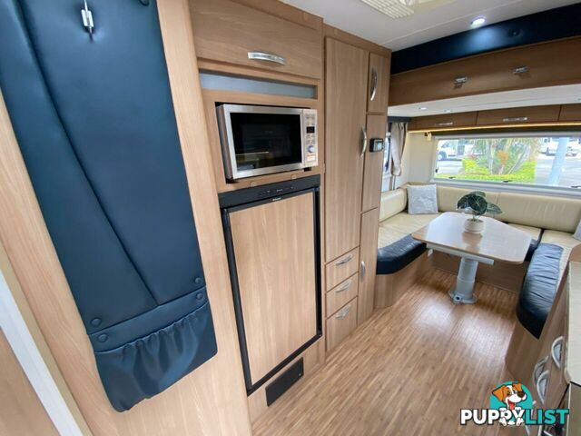 2013 Jayco Caravans Conquest 23.4 Silver Motor Home