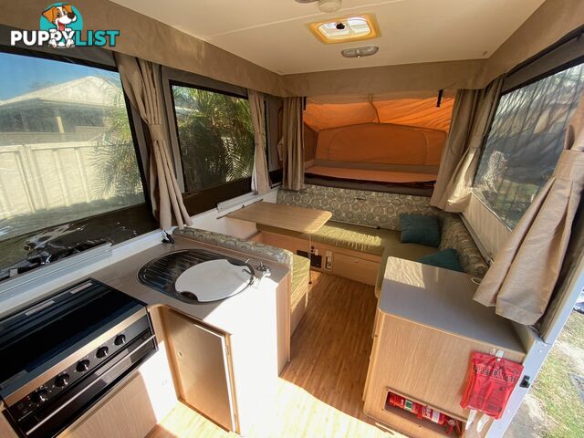 JAYCO HAWKE CARAVAN 2012