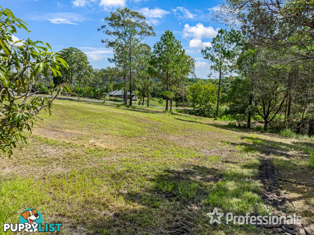 4 Newfarm Road Chatsworth QLD 4570