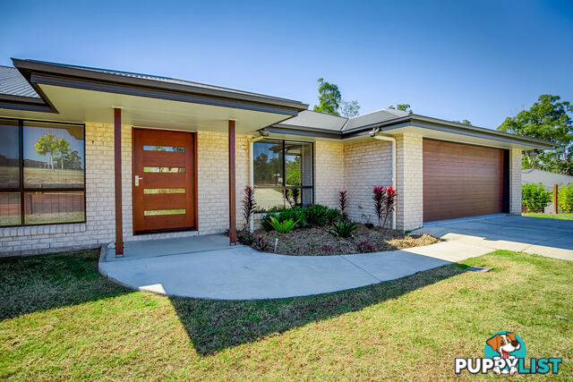 7 Flametree Court Tamaree QLD 4570