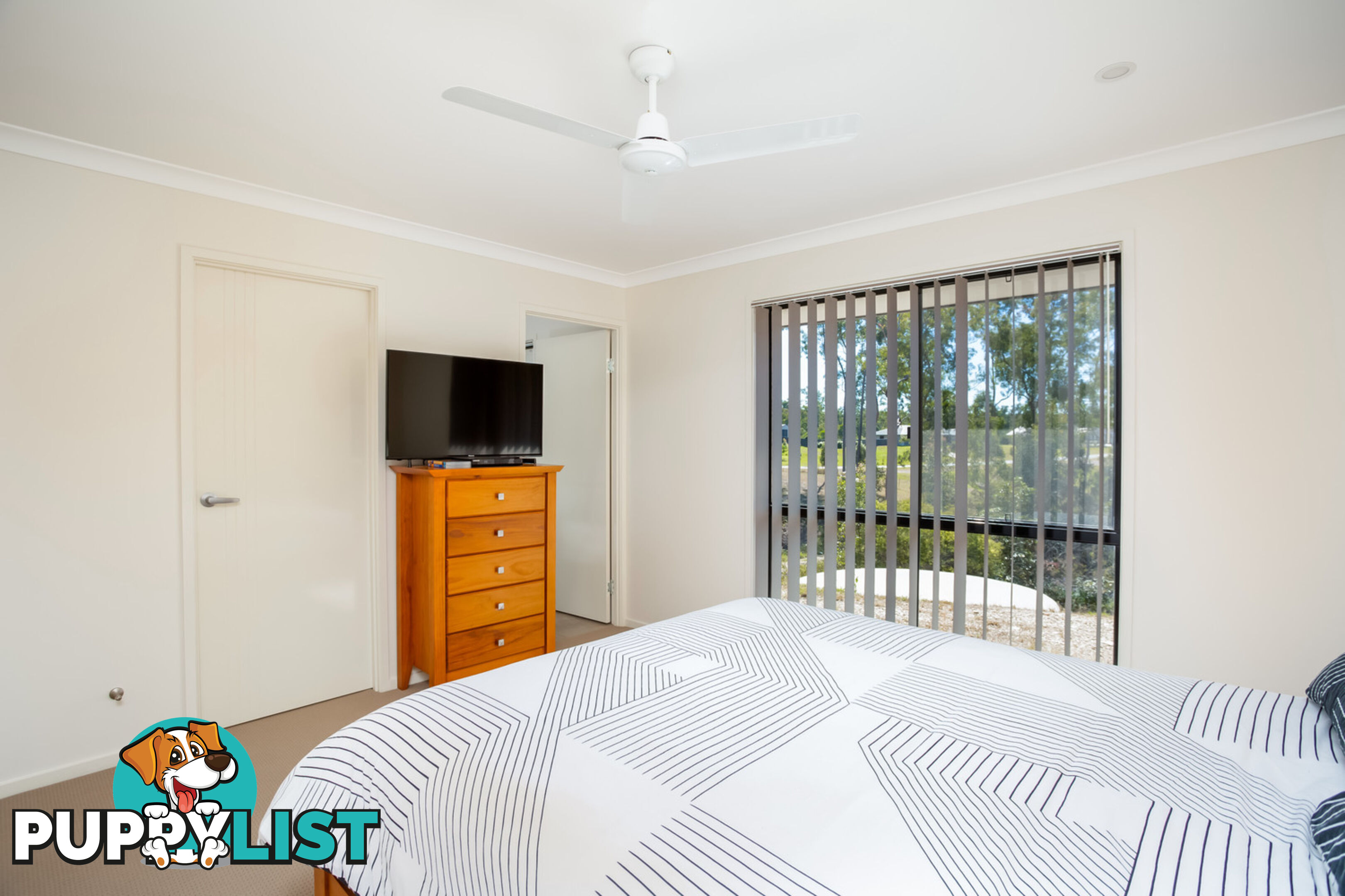 7 Flametree Court Tamaree QLD 4570