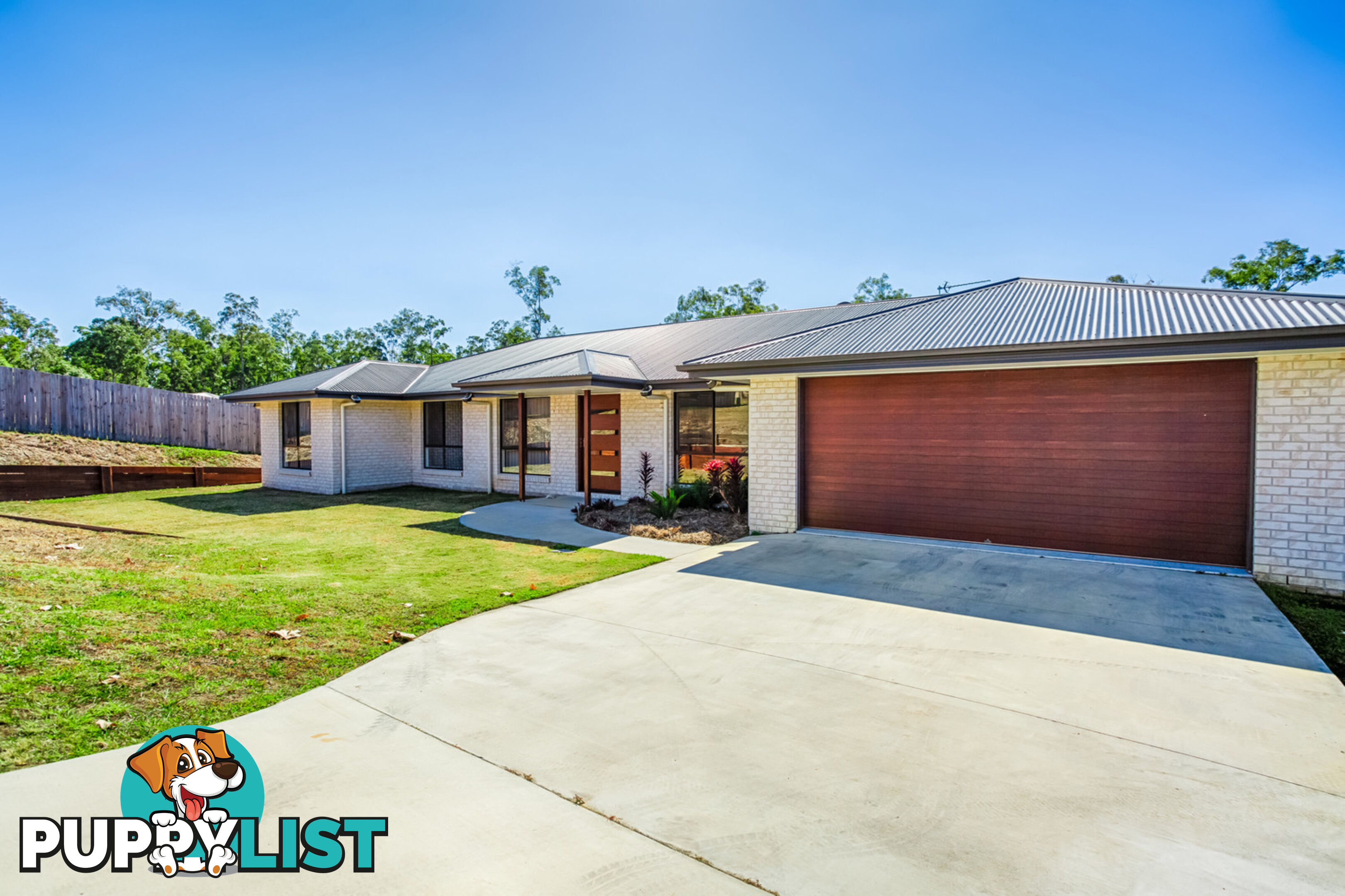 7 Flametree Court Tamaree QLD 4570