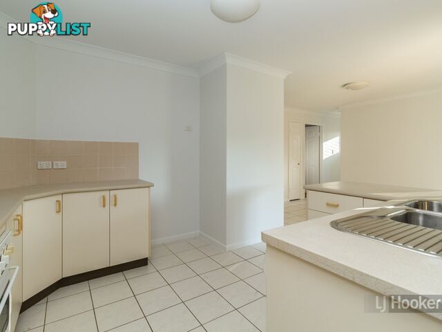 7 Learmonth Court HILLCREST QLD 4118