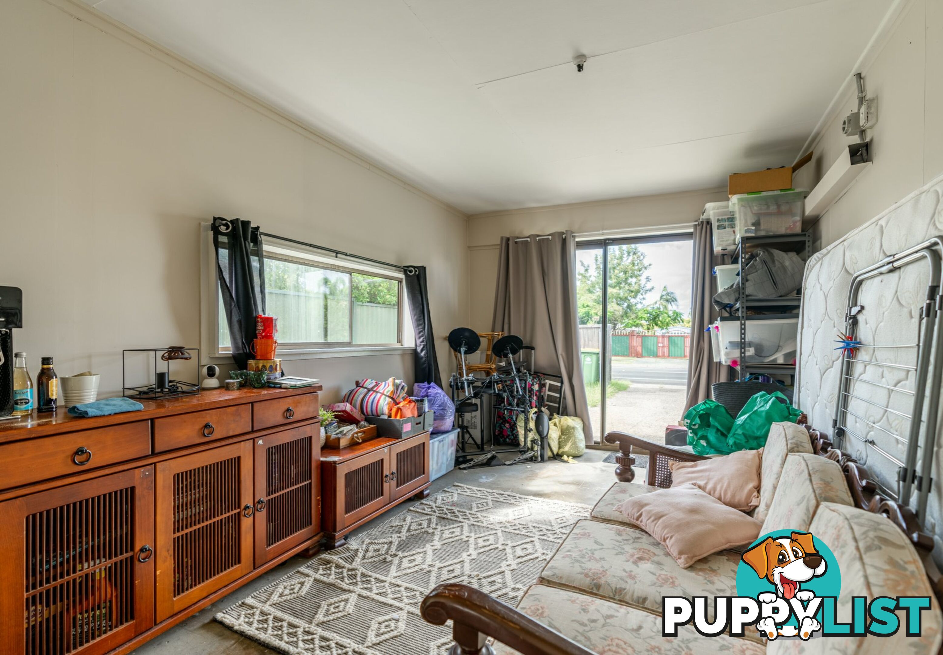 96 Waratah Drive CRESTMEAD QLD 4132