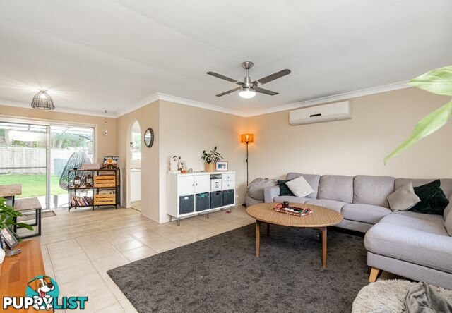 96 Waratah Drive CRESTMEAD QLD 4132