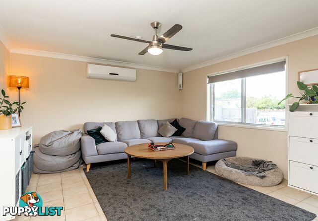 96 Waratah Drive CRESTMEAD QLD 4132