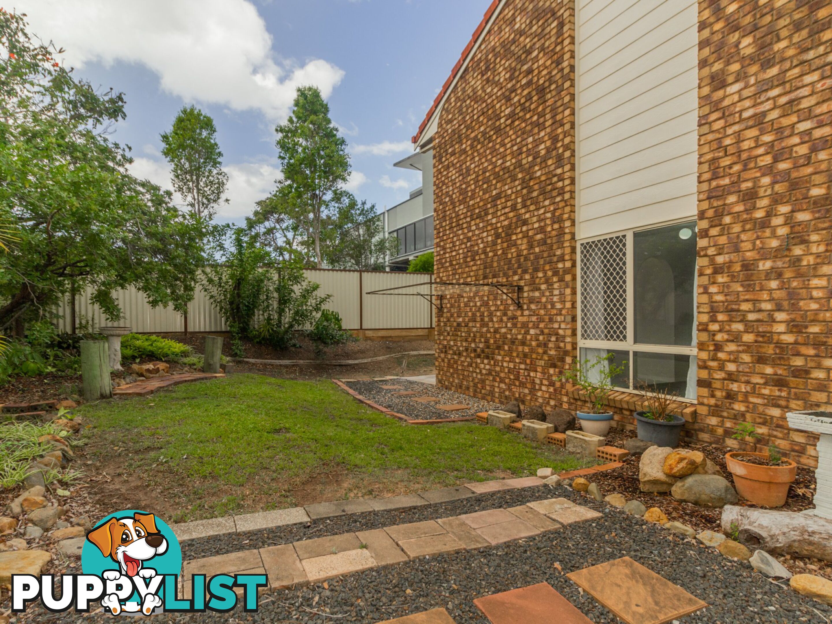 21/3 Costata Street HILLCREST QLD 4118