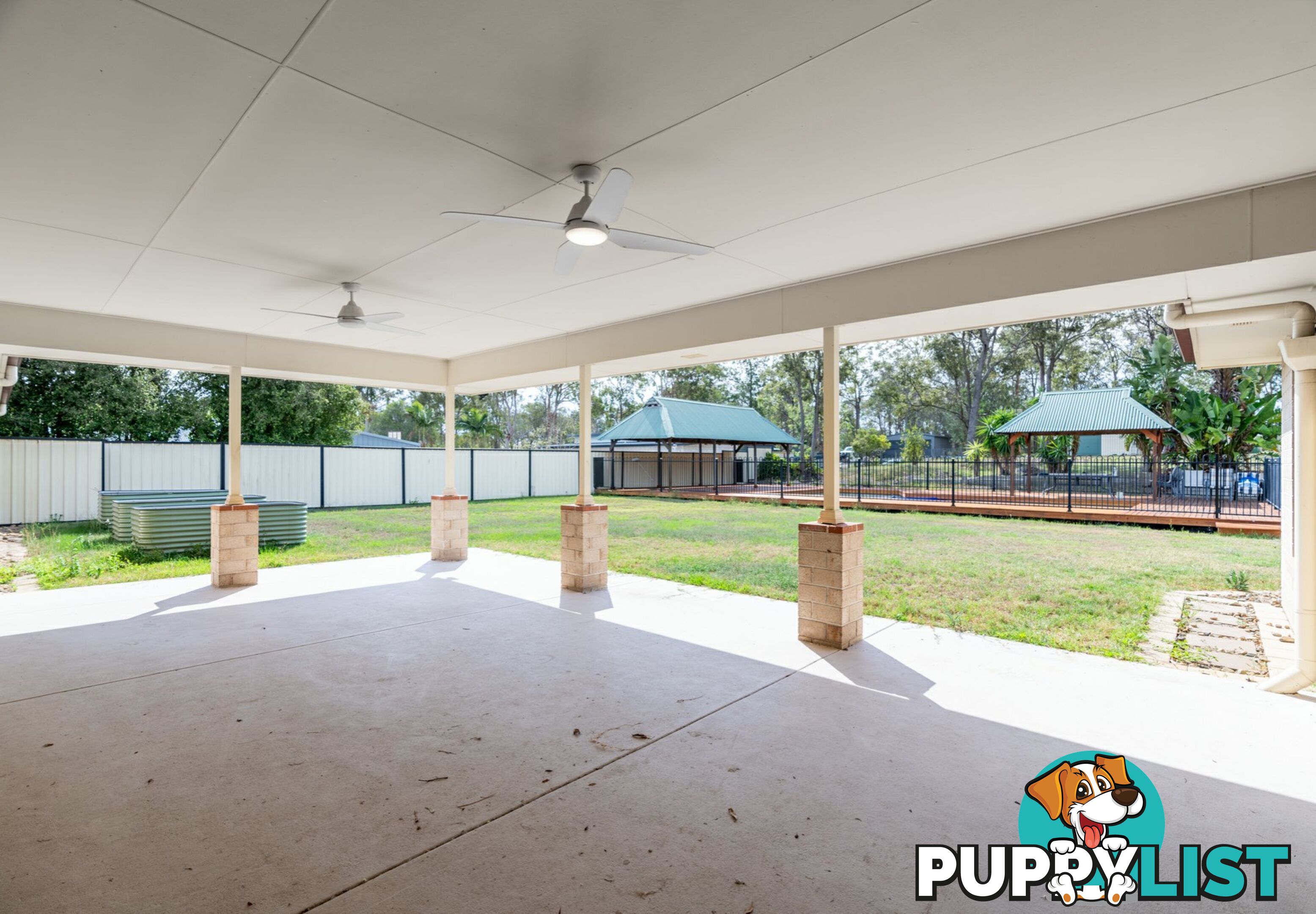 290-292 Equestrian Drive GREENBANK QLD 4124