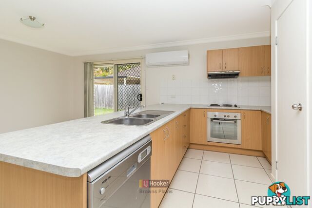 5 Wisdom Way CRESTMEAD QLD 4132