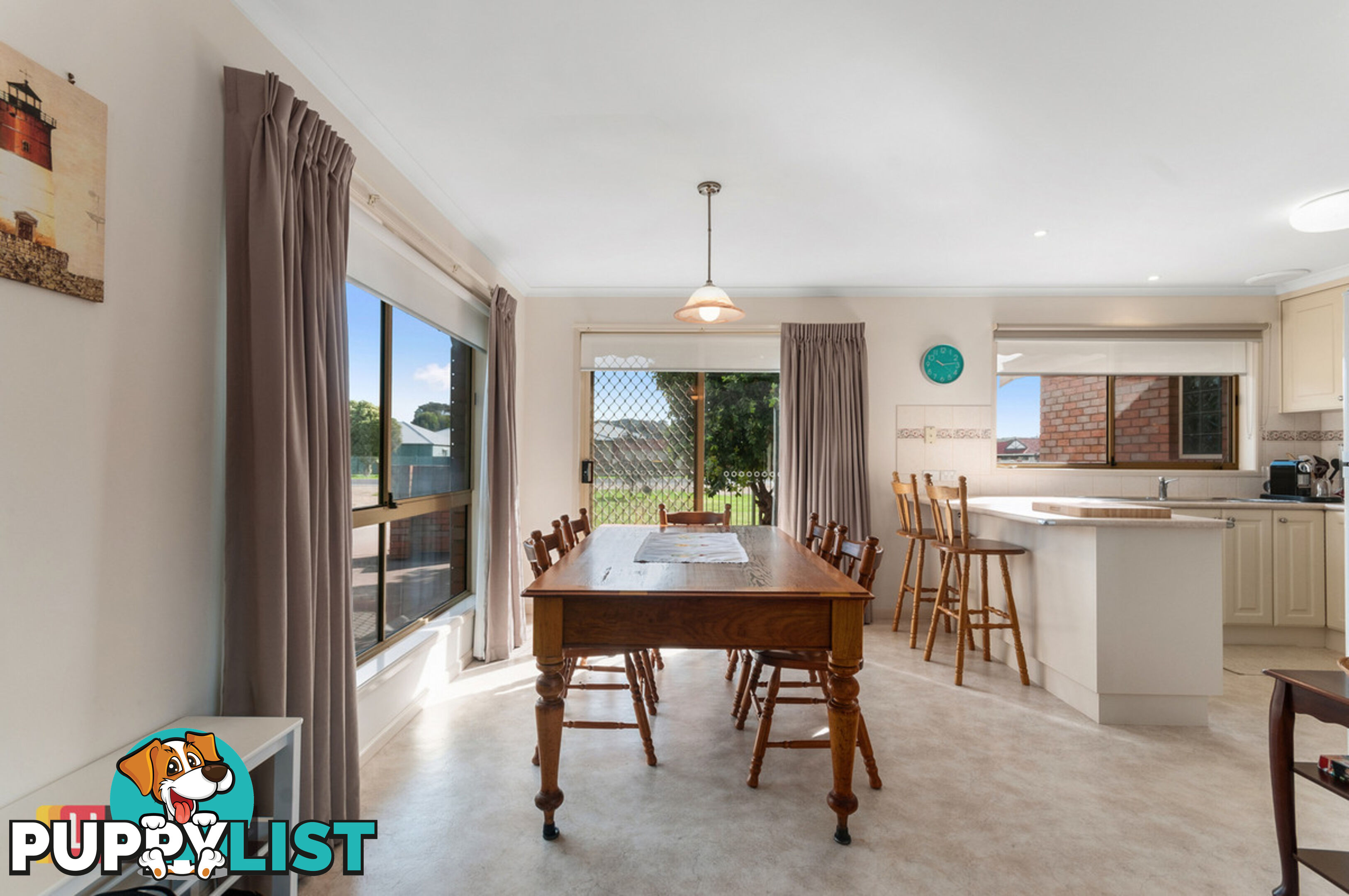 1/64 Roadknight Street LAKES ENTRANCE VIC 3909