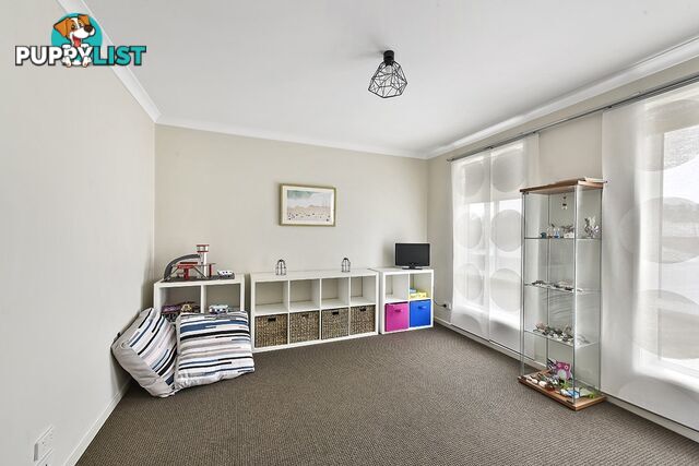 34 Norman Court LAKES ENTRANCE VIC 3909