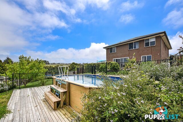 34 Norman Court LAKES ENTRANCE VIC 3909