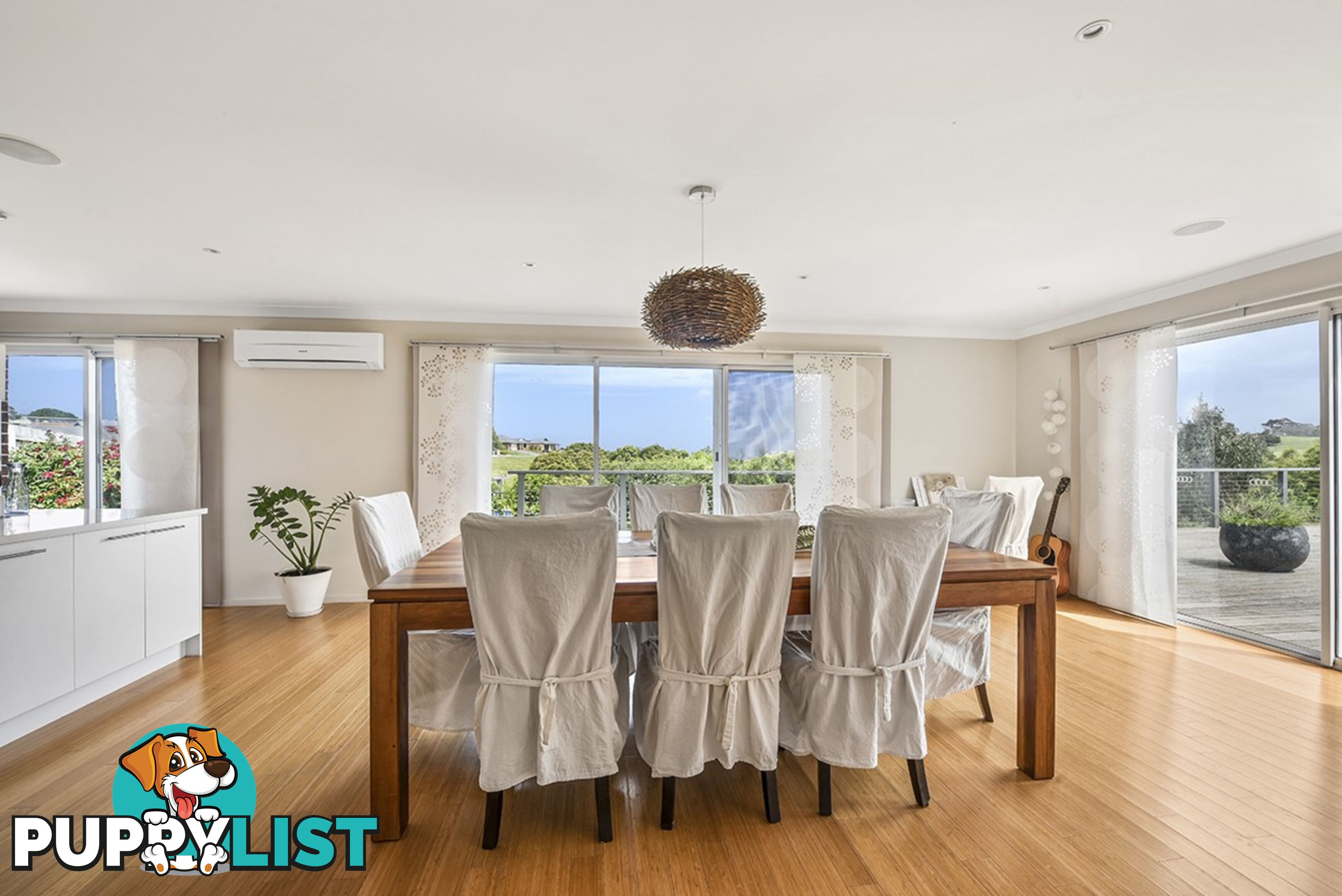 34 Norman Court LAKES ENTRANCE VIC 3909