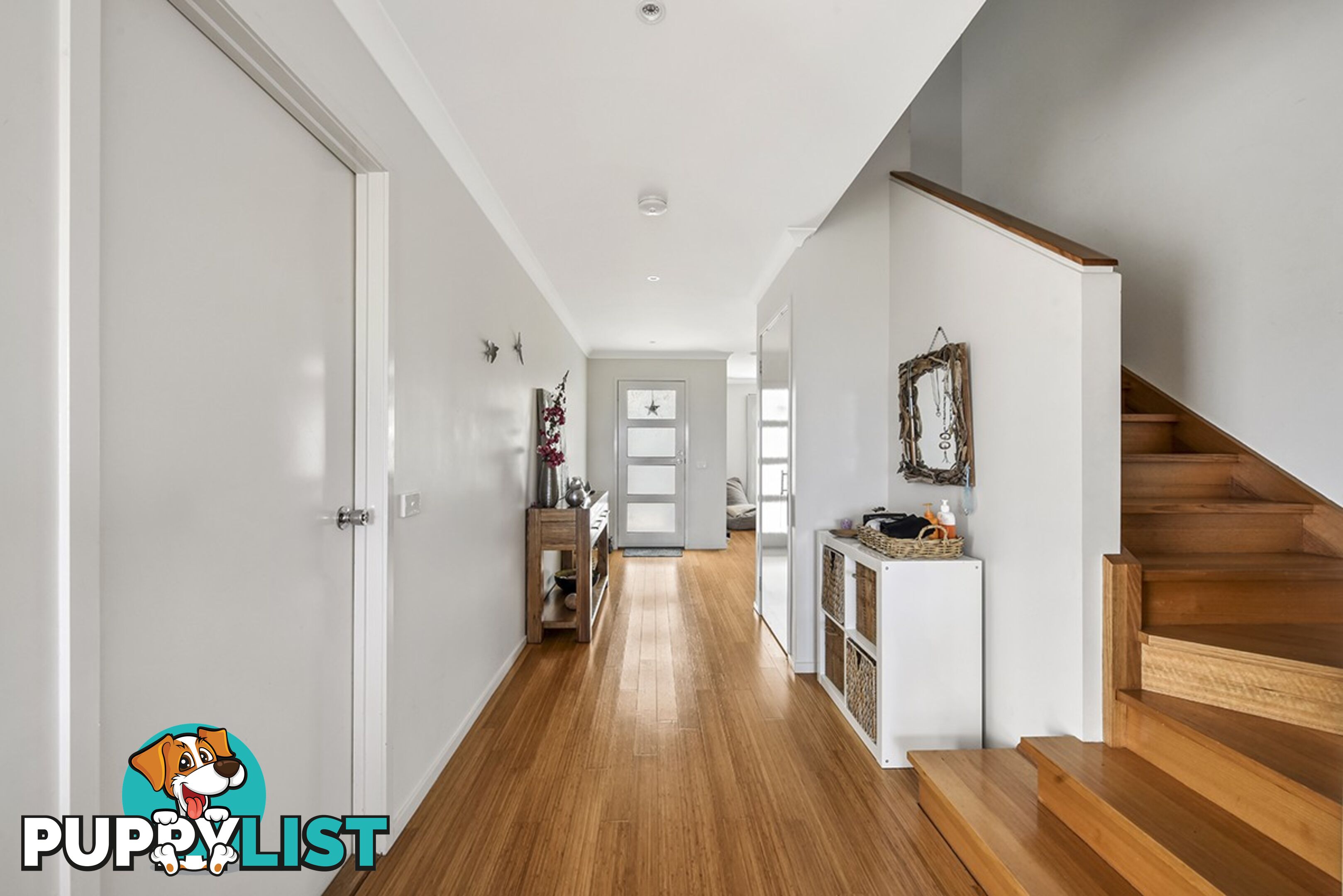 34 Norman Court LAKES ENTRANCE VIC 3909