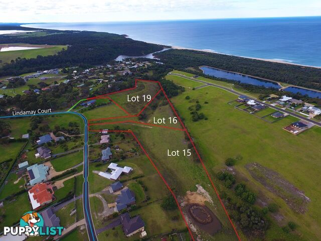 Lot 15 & 1 Lindamay Court LAKES ENTRANCE VIC 3909