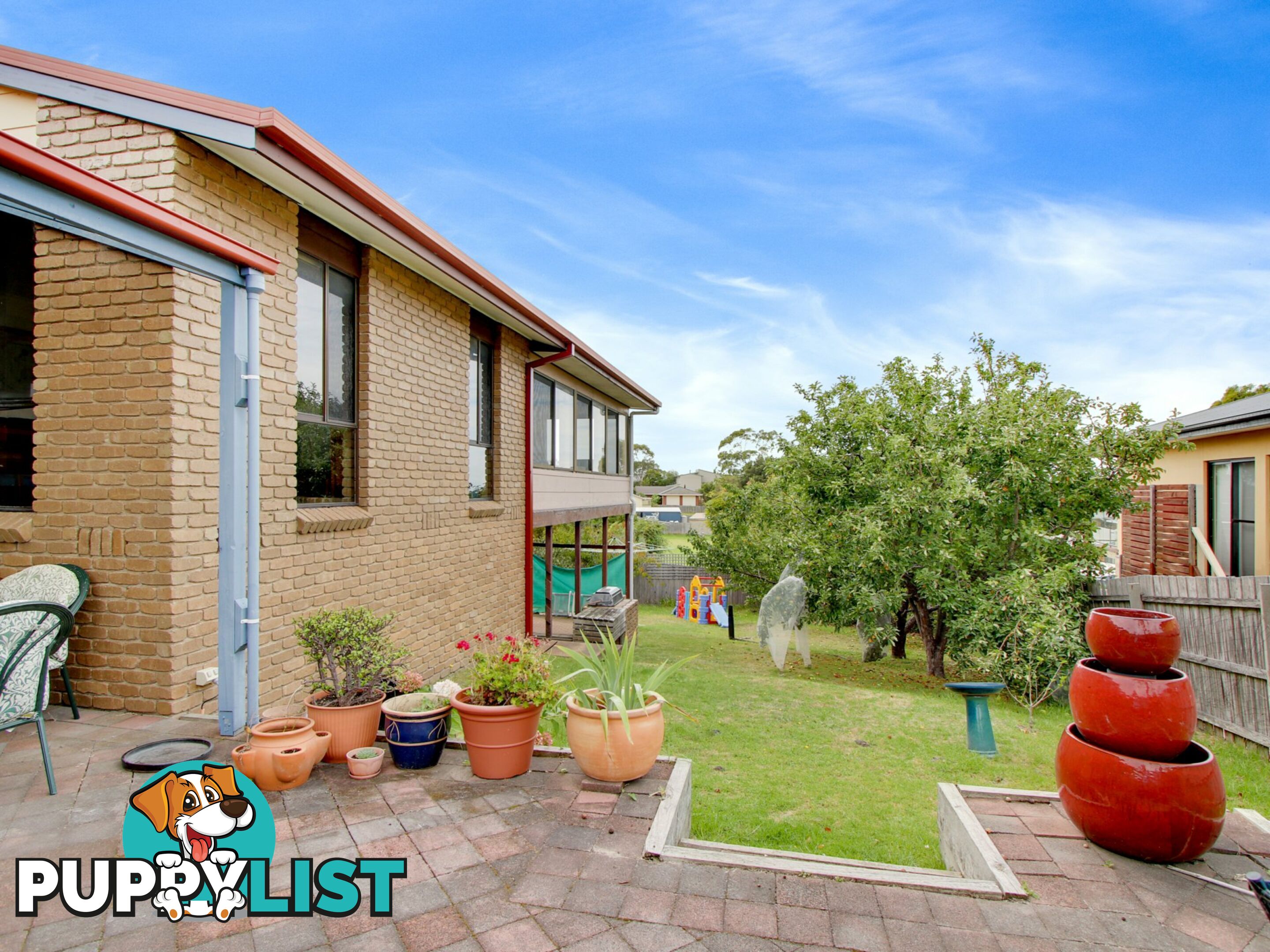 22 Periwinkle Drive LAKES ENTRANCE VIC 3909