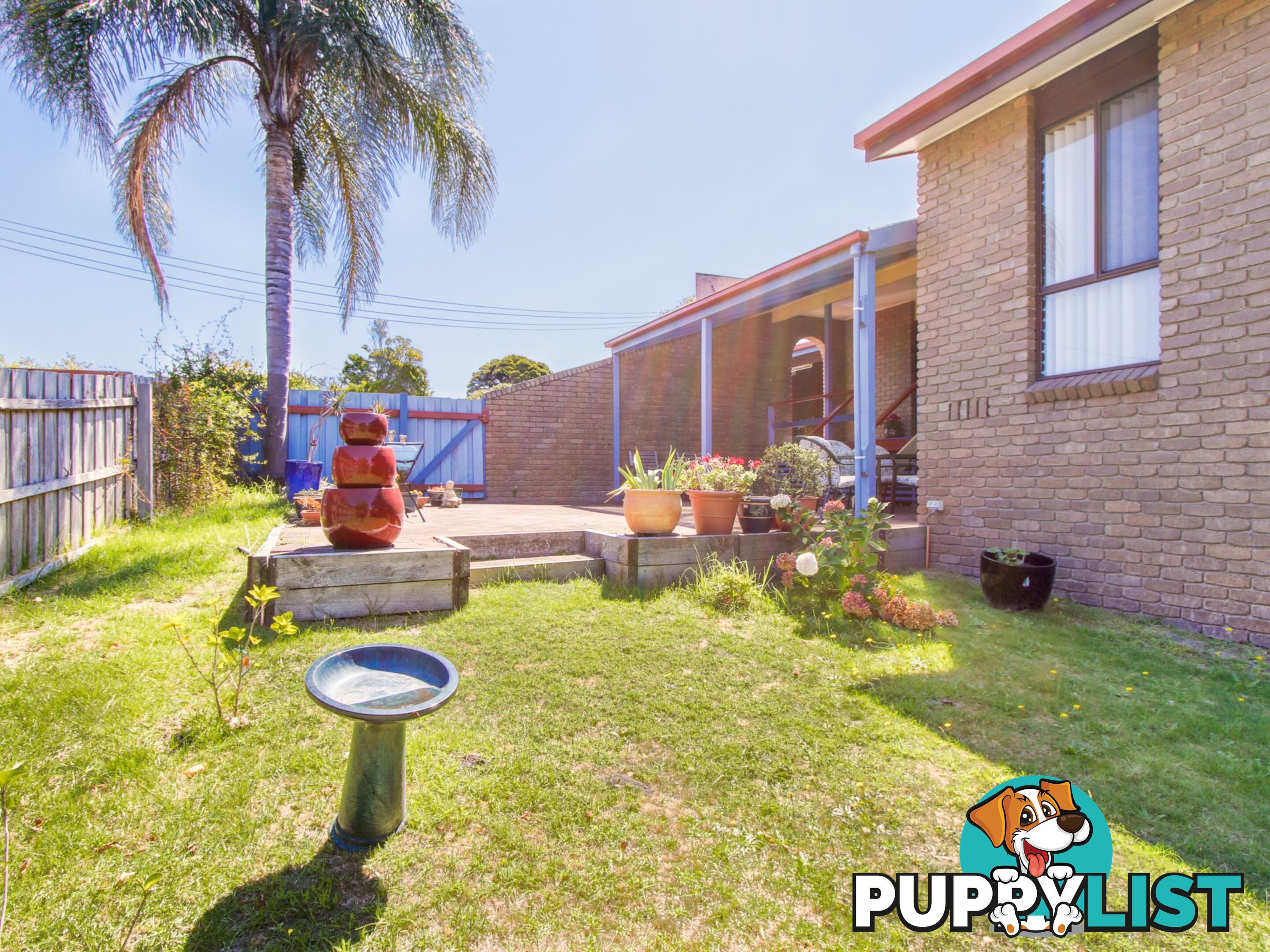 22 Periwinkle Drive LAKES ENTRANCE VIC 3909