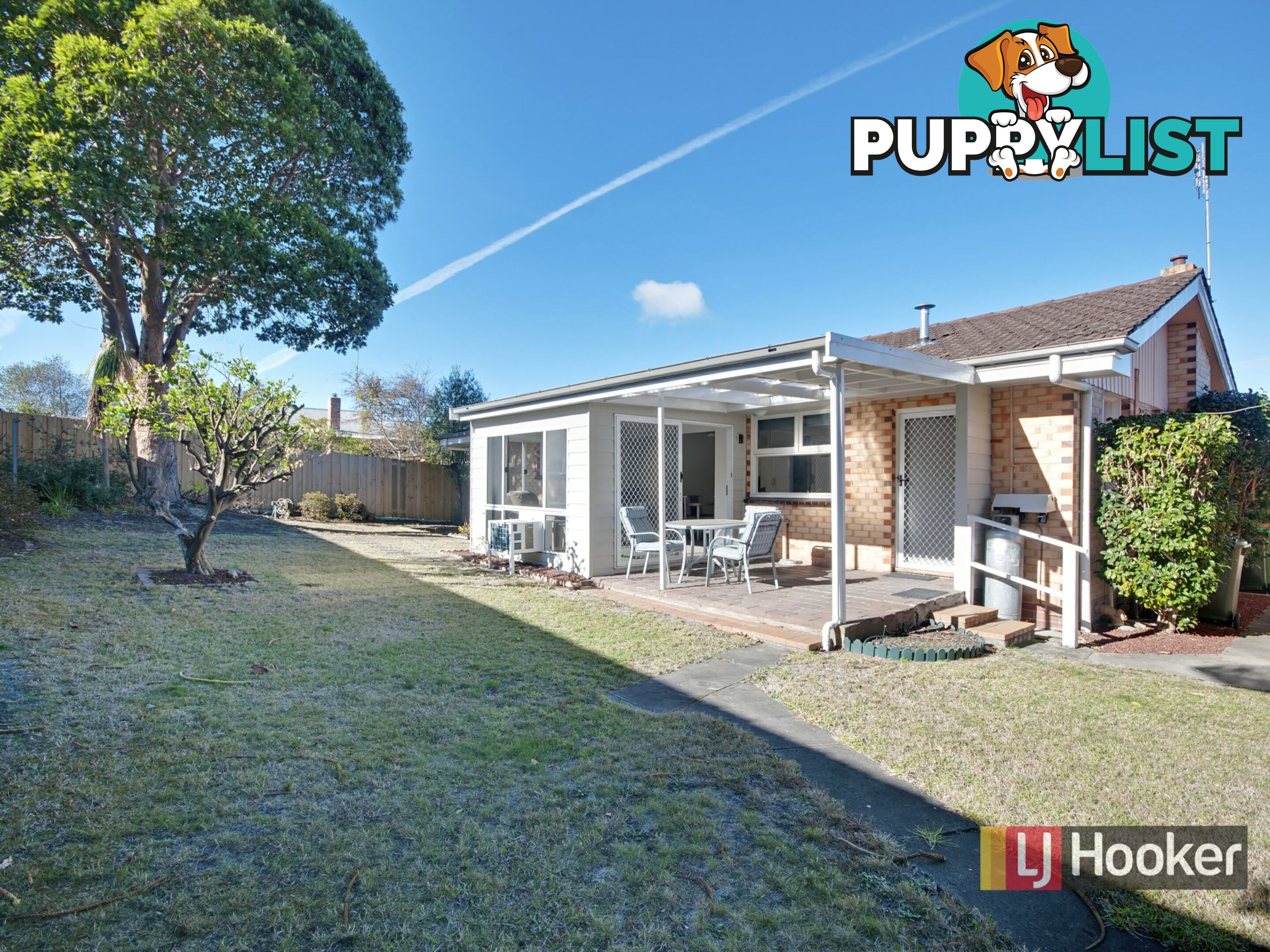 6 Macrae Court LAKES ENTRANCE VIC 3909