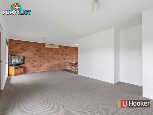 24 Thoms Road WAIREWA VIC 3887