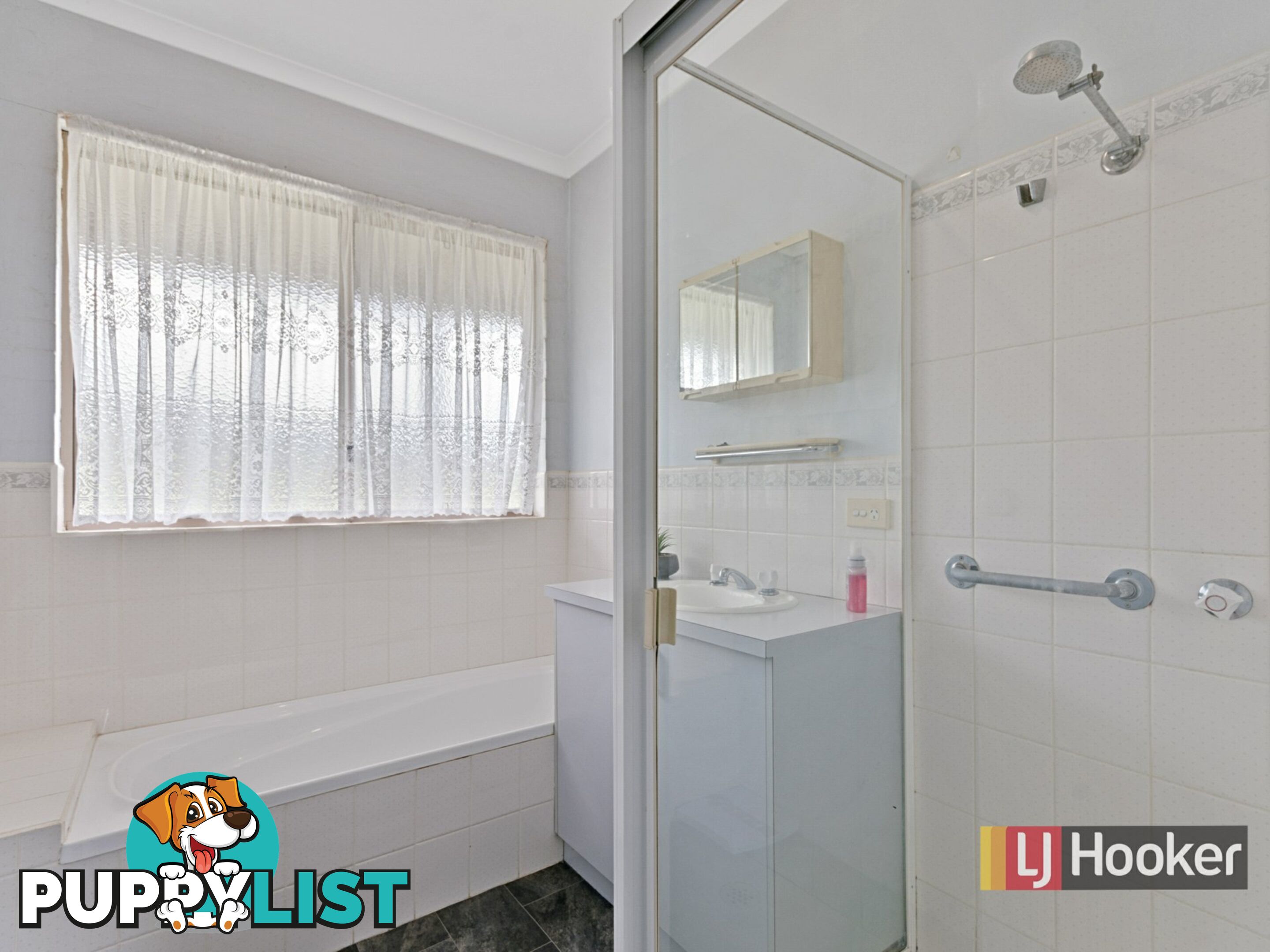 24 Thoms Road WAIREWA VIC 3887