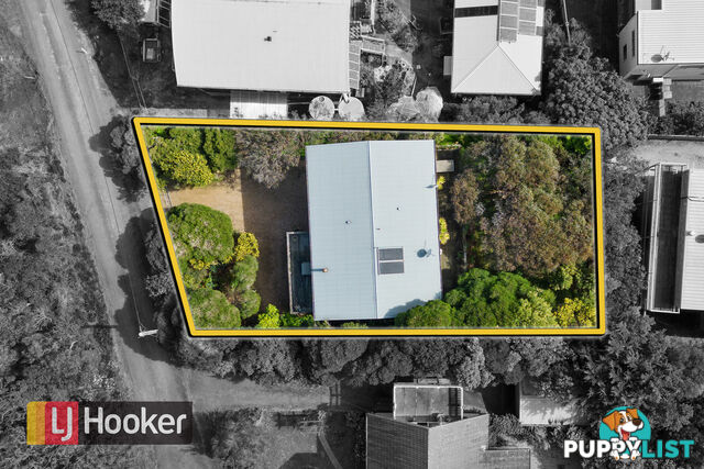 27 Marlin Road LAKE TYERS BEACH VIC 3909