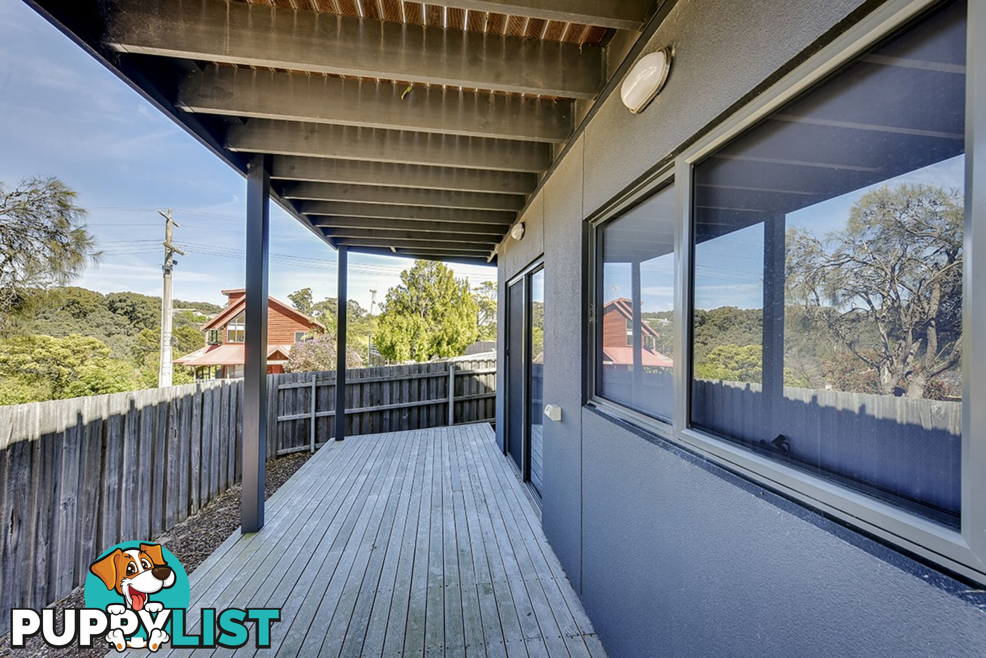 64 Hazel Road LAKES ENTRANCE VIC 3909