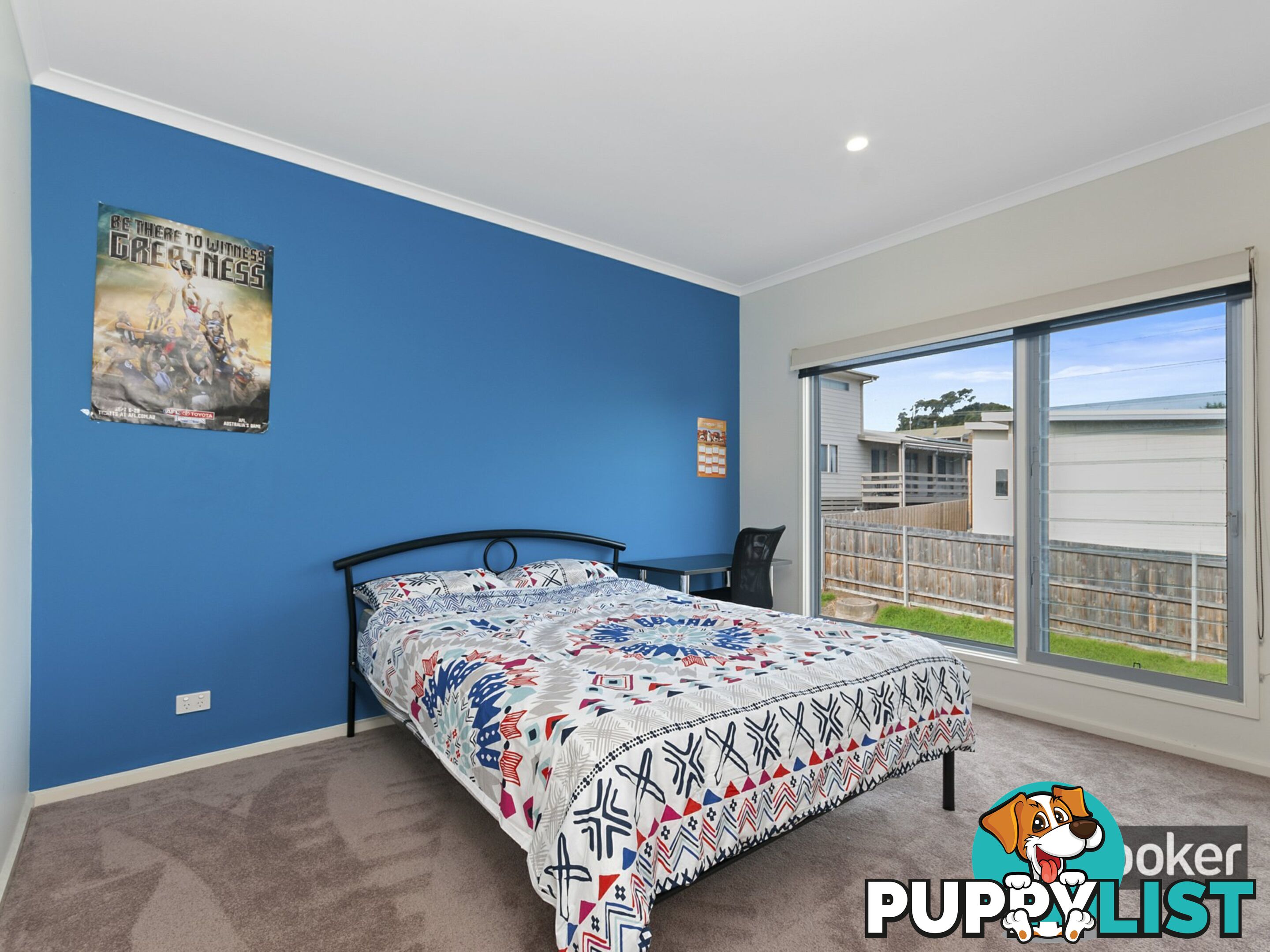 28 Outlook Drive LAKE TYERS BEACH VIC 3909