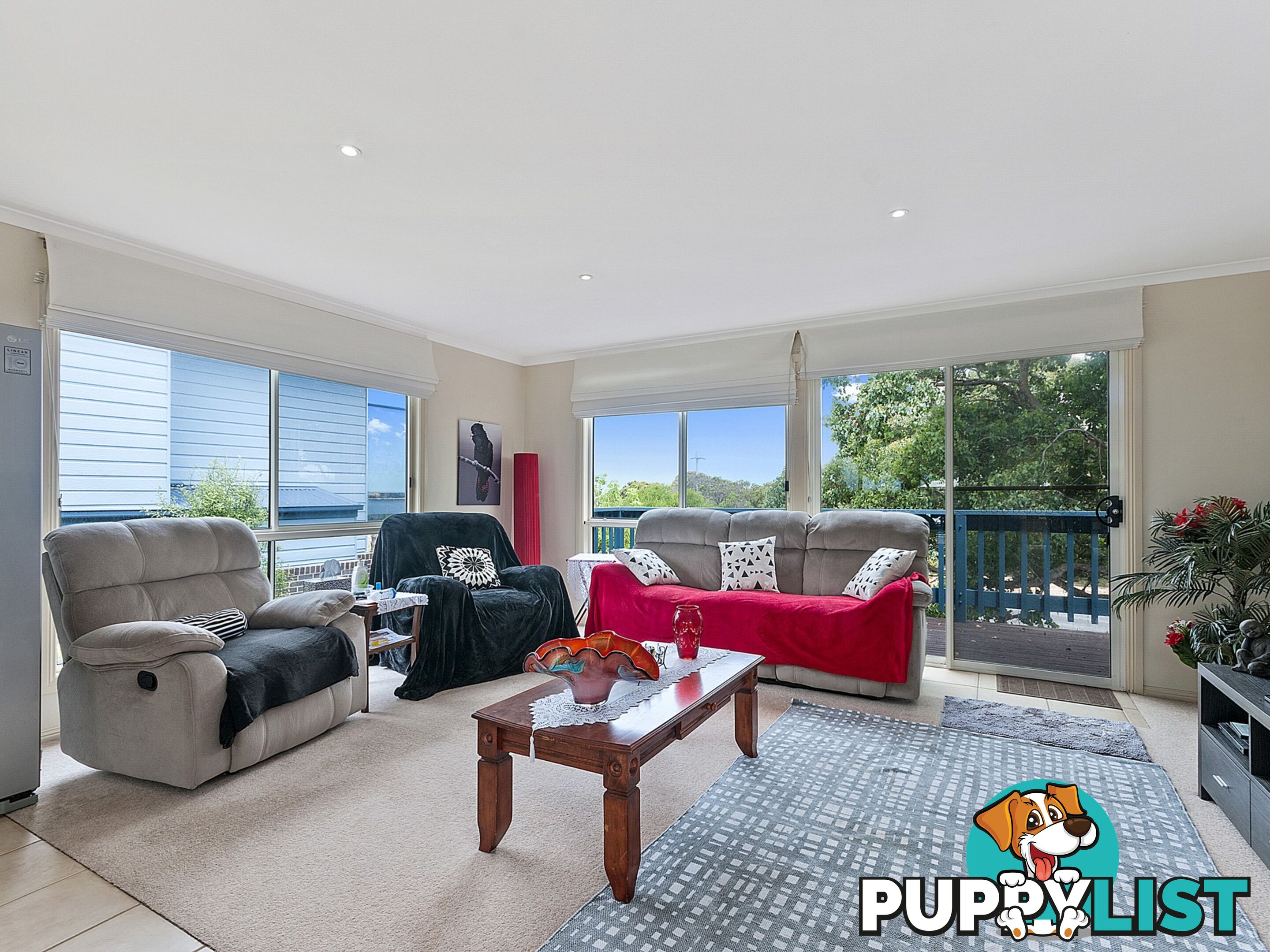 439 Lake Tyers Beach Road LAKE TYERS BEACH VIC 3909