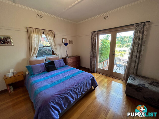 17 Mist Street LAKES ENTRANCE VIC 3909