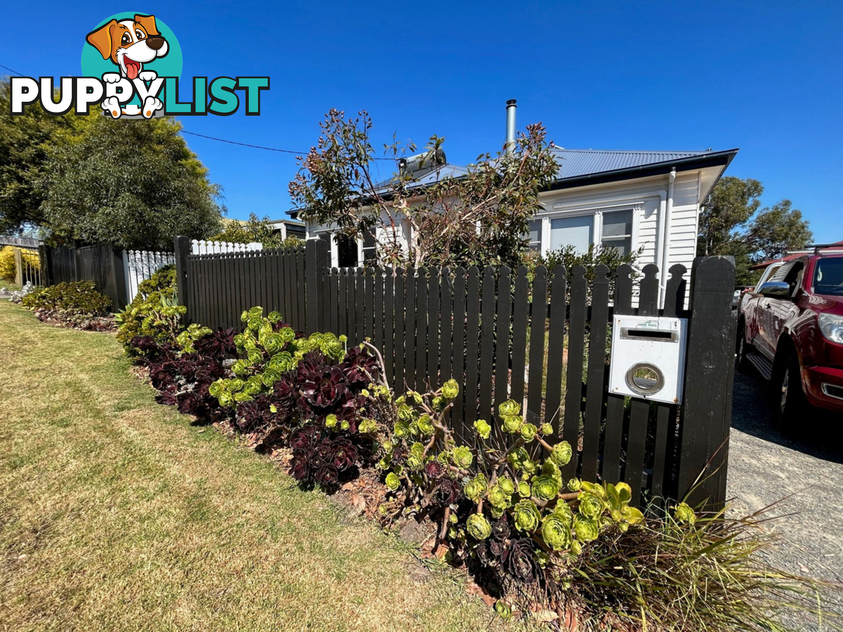 17 Mist Street LAKES ENTRANCE VIC 3909